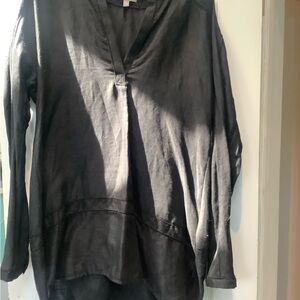 NWT Neiman Marcus Linen Black V-Neck Tunic Top with Tag